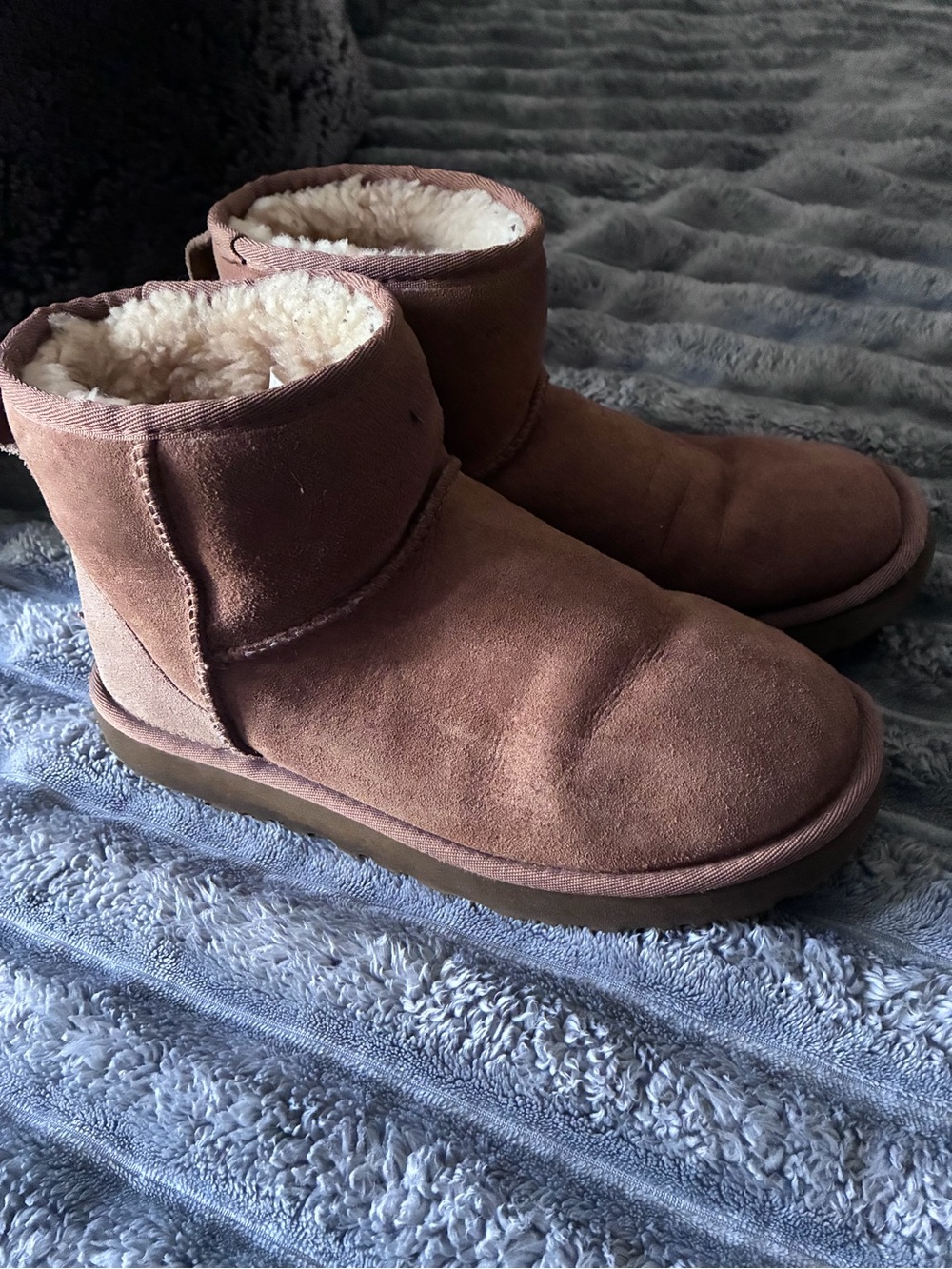 UGG Classic Mini Chesnut size 7 - Picture 7 of 7